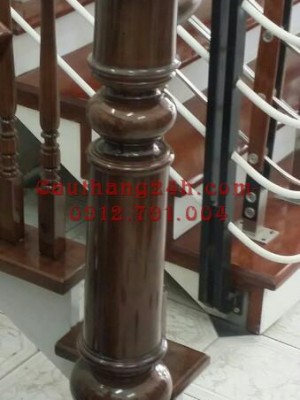 TRỤ GỖ -03