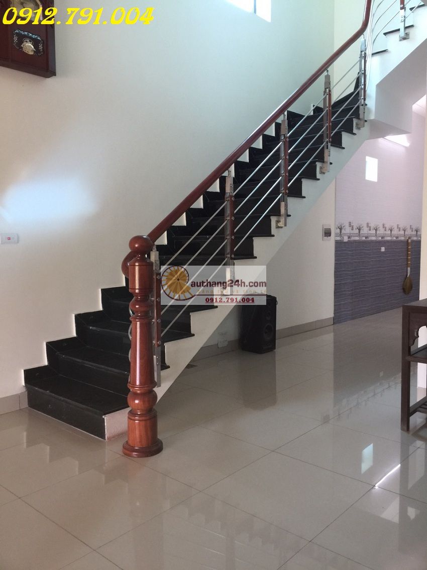 Báo giá làm lan can cầu thang inox 304